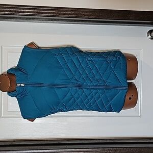 EDDIE Bauer puffer vest